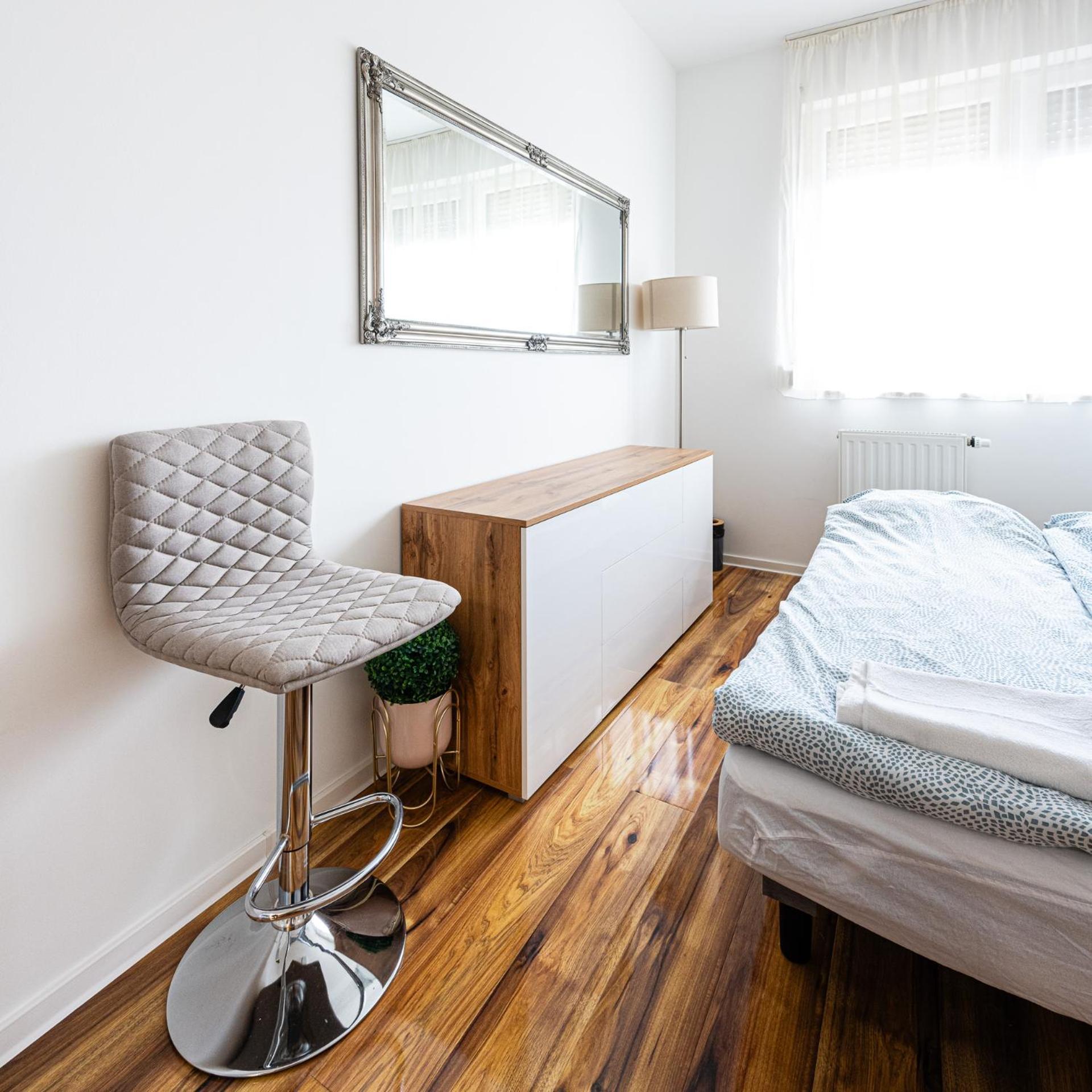Apartment Tp Spacious Stylish Free Parking Szeged